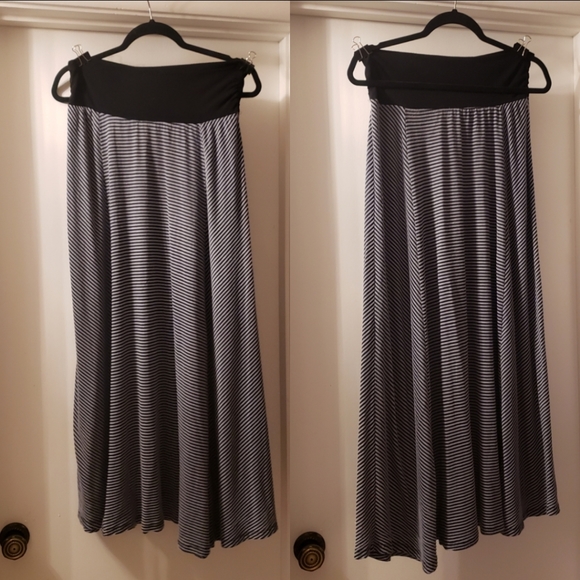 Fall Winter Spring Maternity Blouse & Skirt Bundle - Picture 7 of 10